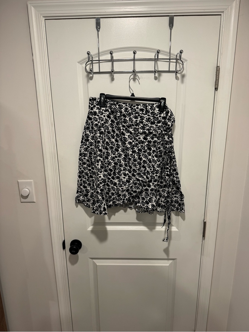 LOFT Black and White Floral Wrap Mini Skirt